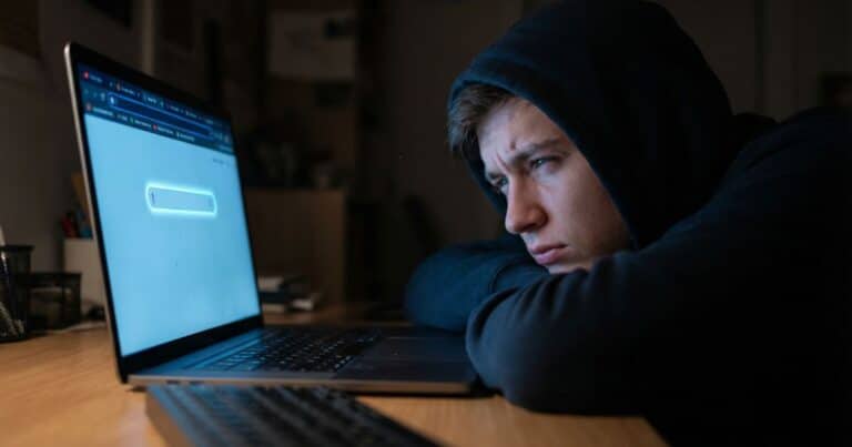 Creator struggling to recall a website domain name, highlighting the importance of a memorable domain.